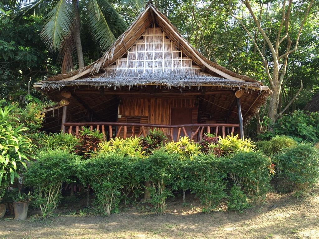 Kohjum Freedom Resort Koh Jum Exterior foto